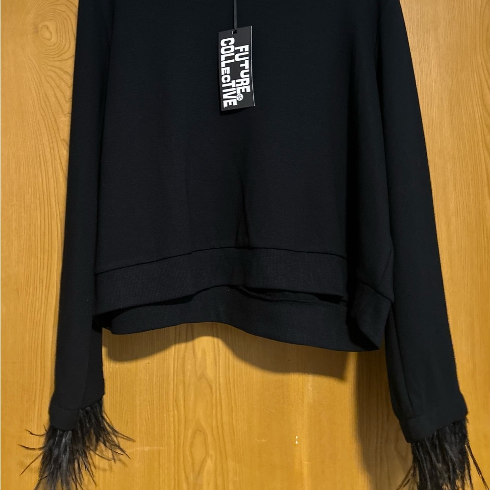 NWT Future Collective Feather Sweatshirt 1X and Skirt XL